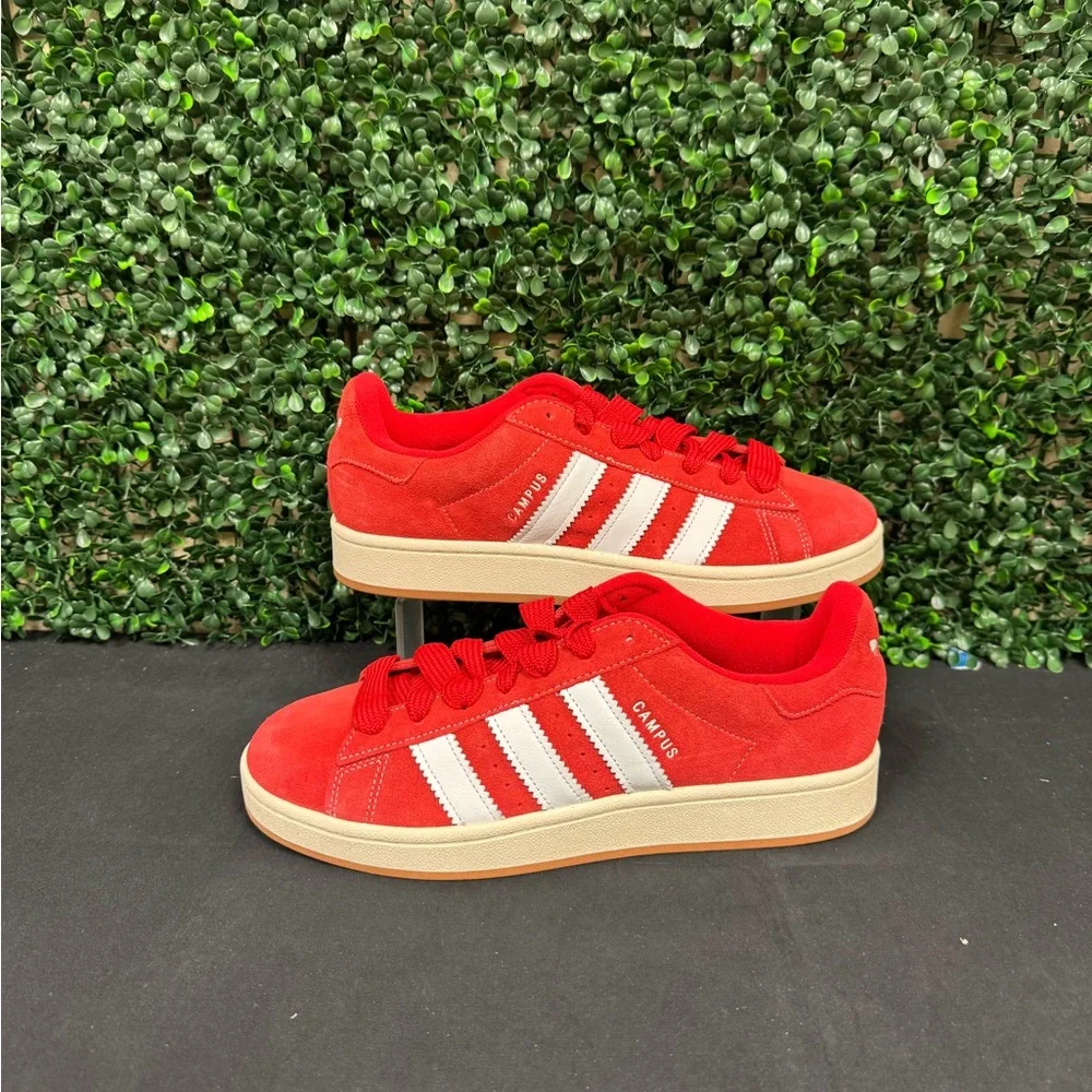 Adidas Campus 00s - M9.5